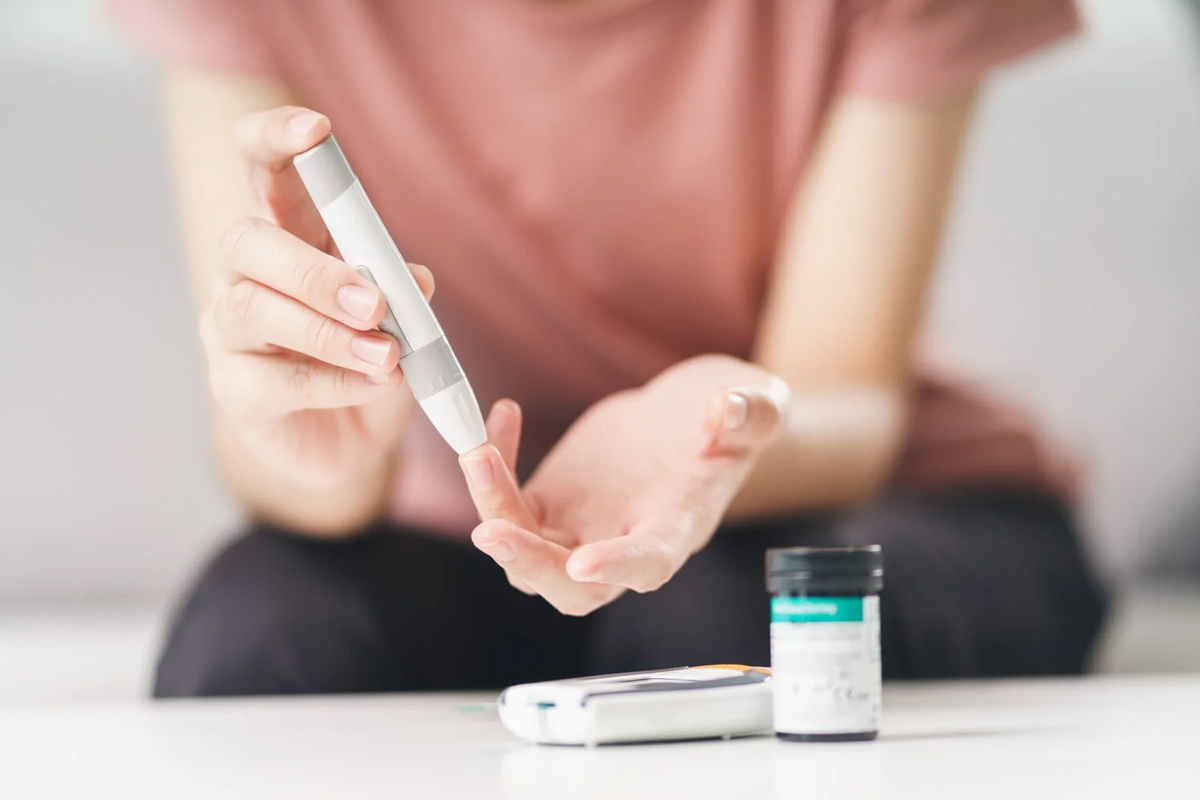 Family Dentist of Stuart | How Diabetes Impacts Your Smile