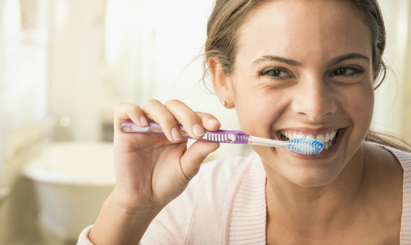 Family Dentist of Stuart | The Importance of Flossing for a Healthy Smile